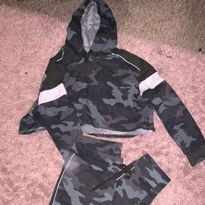 Camo Sweat Set 🗣